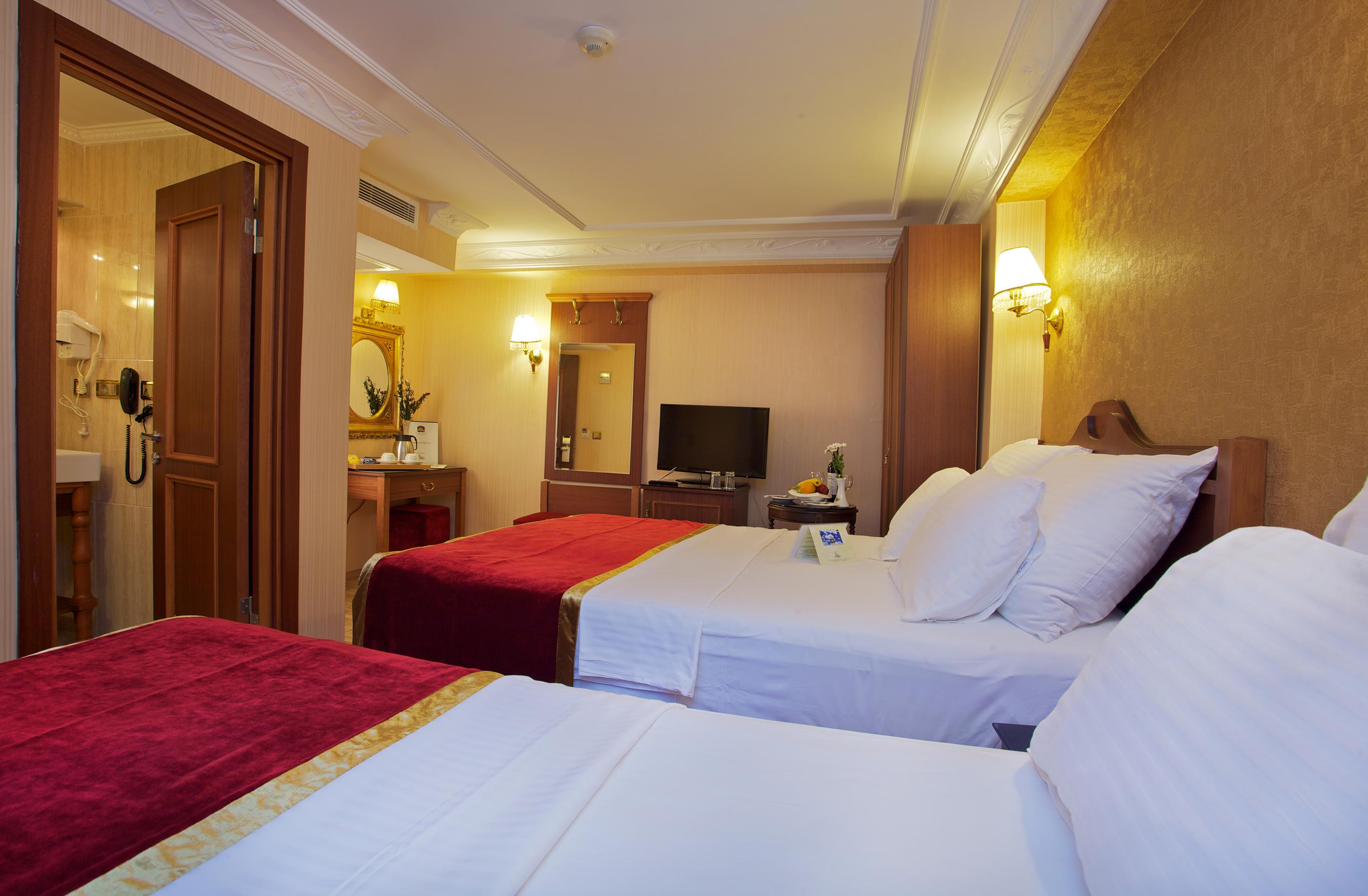 Amber Hotel & Spa Istanbul Exterior photo